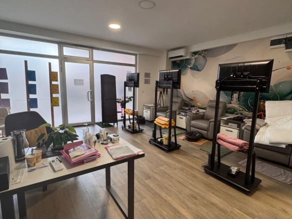 Poslovni prostor 39 m² – Rozino, Budva — fotografija 15