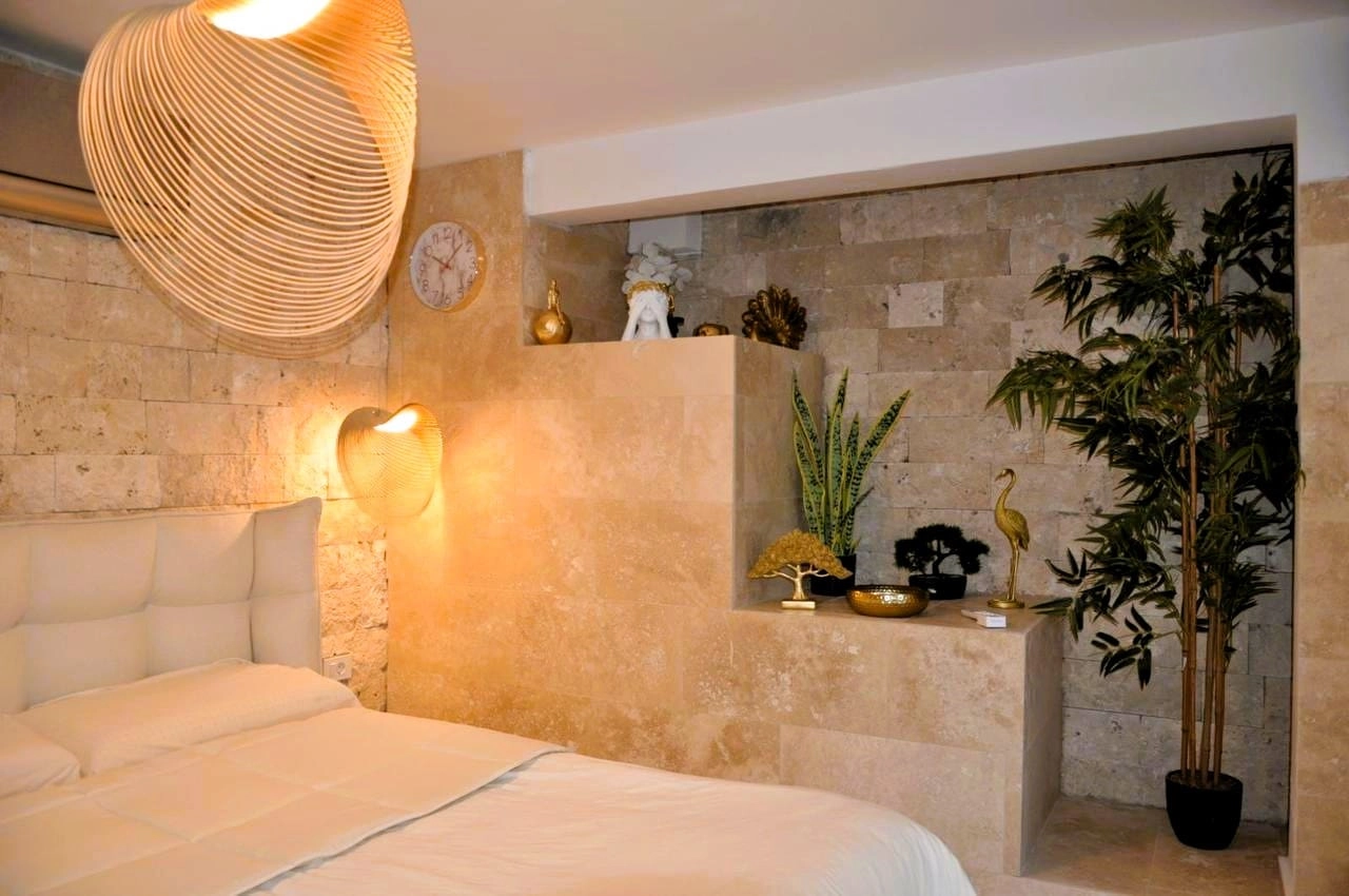 Trosoban-stan-na-prvoj-liniji-u-Prcanju-Kotor-10 Trosoban stan 110 m² – Prčanj, Kotor — fotografija 11