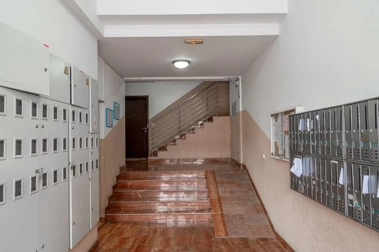 Dvosoban-dupleks-stan-sa-terasama-i-pogledom-na-more-Budva-2 Dvosoban stan 98 m² – Babilonija, Budva — fotografija 3