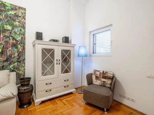 Dvosoban stan 98 m² – Babilonija, Budva — fotografija 20