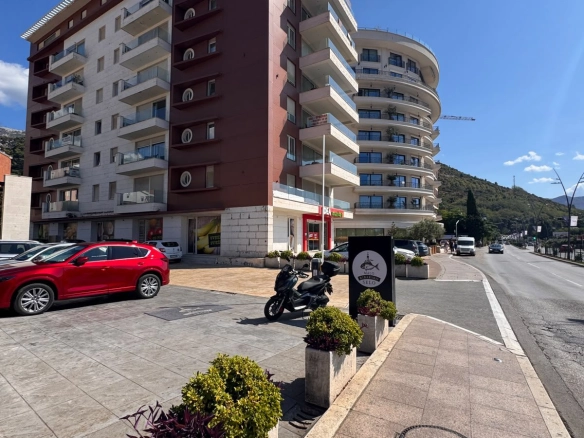 Dvosoban stan 105 m² – Budva — fotografija 12