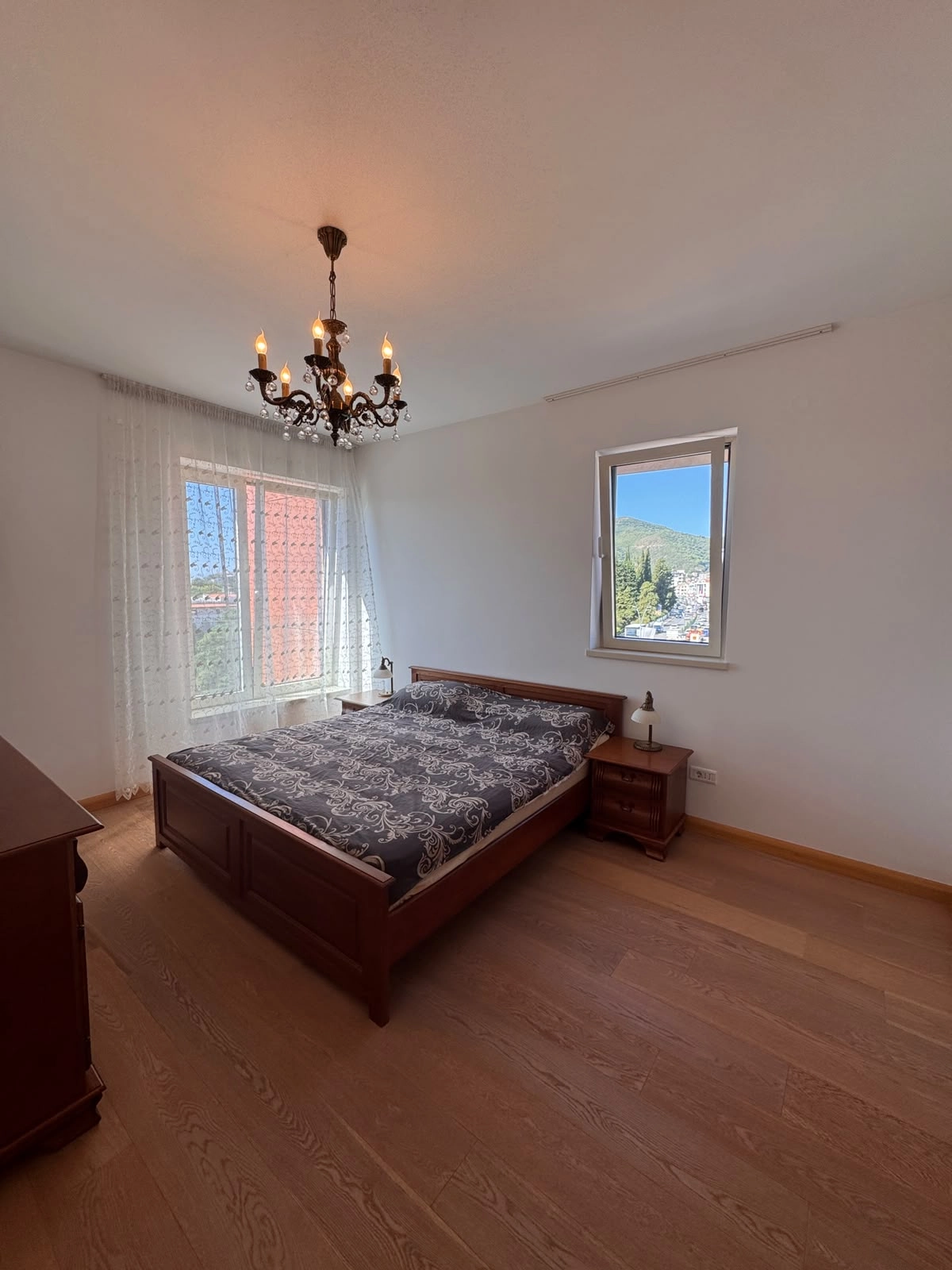 Dvosoban-stan-sa-terasom-u-Budvi-14 Dvosoban stan 105 m² – Budva — fotografija 15