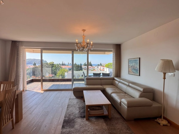 Dvosoban stan 105 m² – Budva — fotografija 20