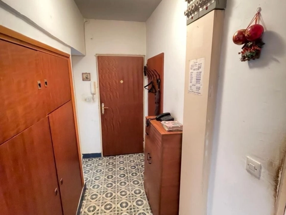 Trosoban stan 100 m² – Bar — fotografija 7