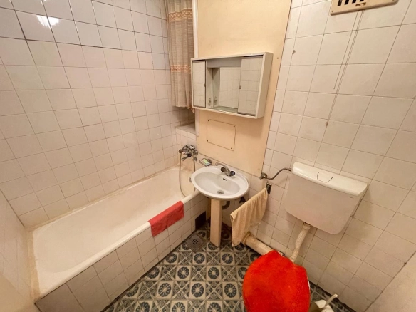 Trosoban stan 100 m² – Bar — fotografija 14