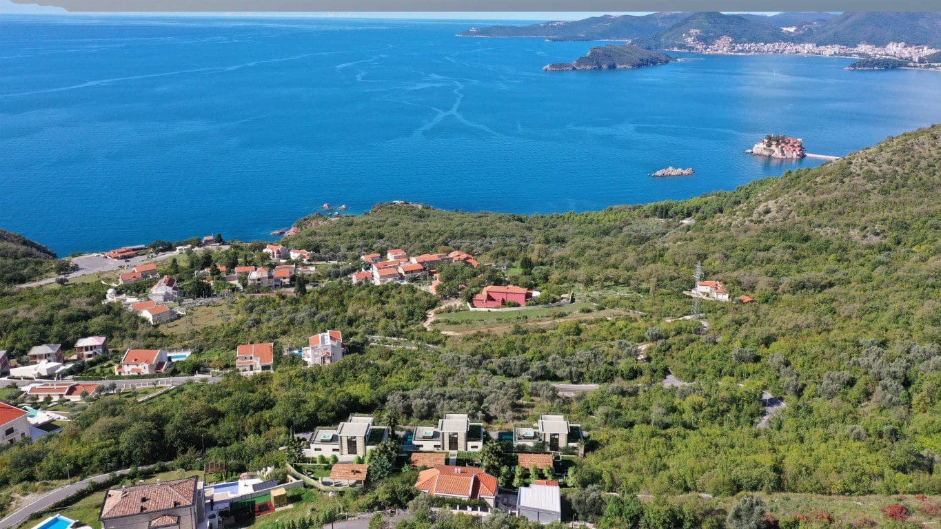 Vila sa bazenom u Blizikućama
