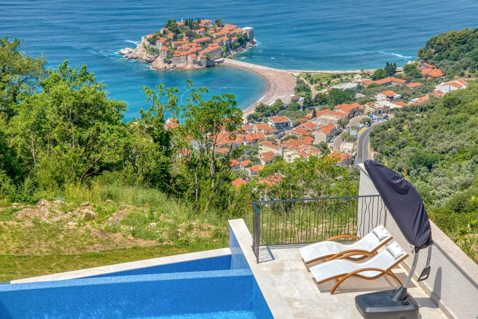 Kuća 450 m² – Blizikuće, Budva — fotografija 2