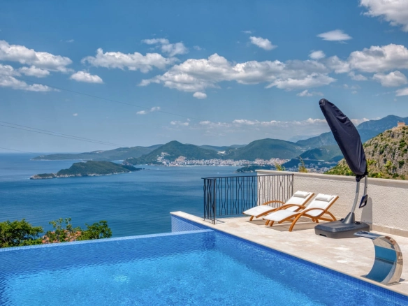 Kuća 450 m² – Blizikuće, Budva — fotografija 7