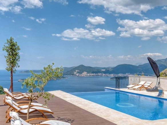 Kuća 450 m² – Blizikuće, Budva — fotografija 12