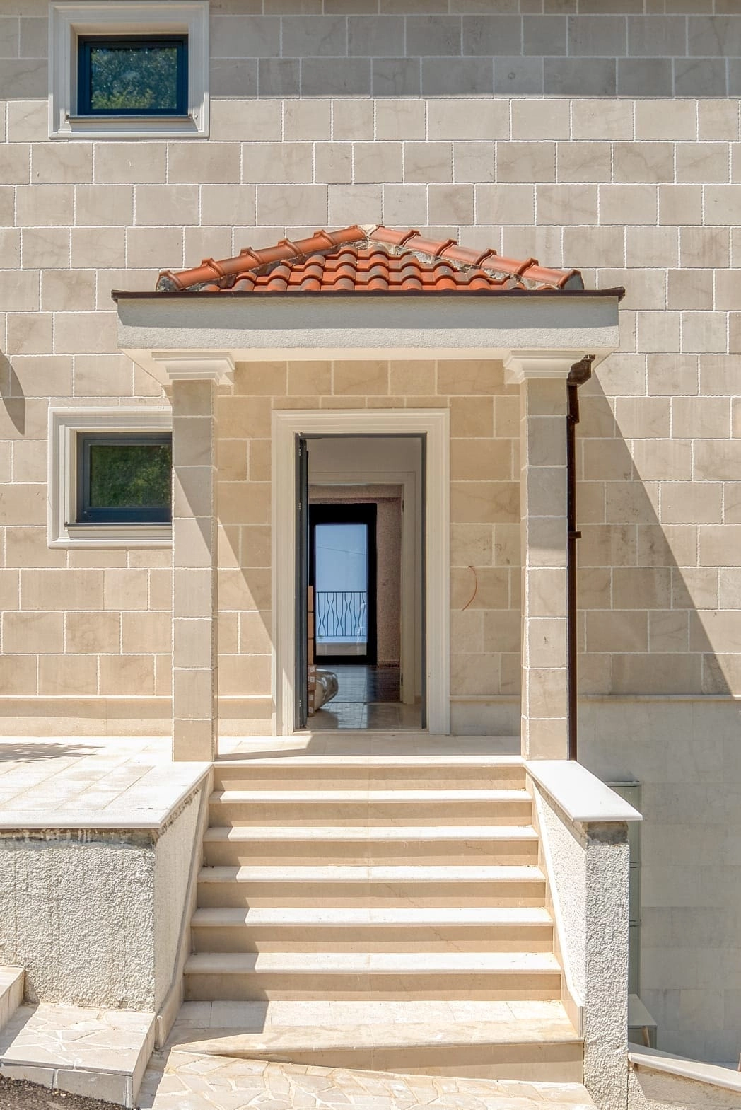 Kuća 450 m² – Blizikuće, Budva — fotografija 20