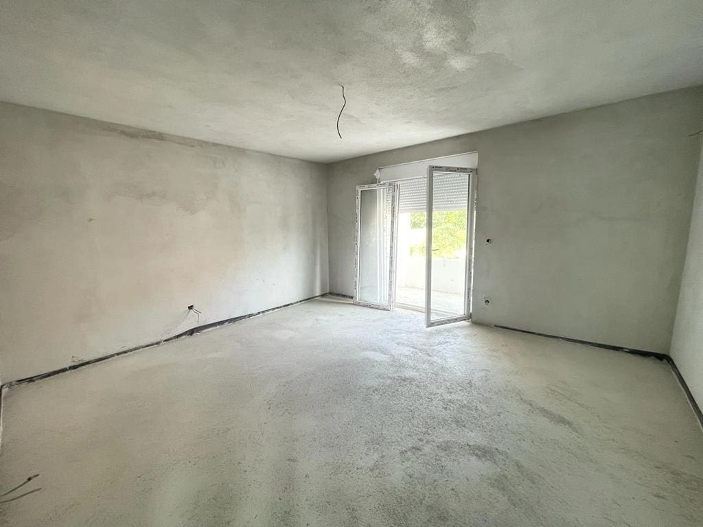 Nova-kuca-sa-terasom-i-placom-u-Baru-8 Kuća 140 m² – Bar — fotografija 9