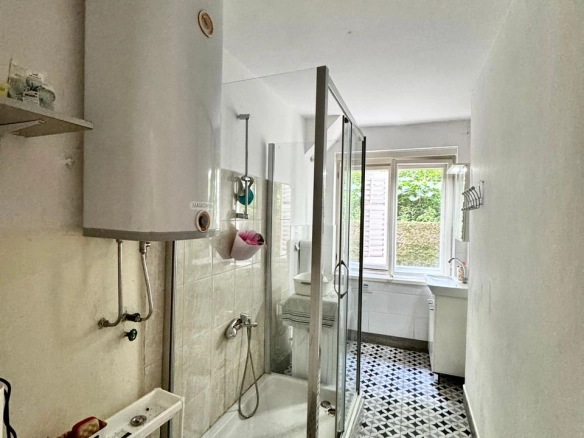 Dvosoban stan 73 m² – Topla, Herceg Novi — fotografija 13