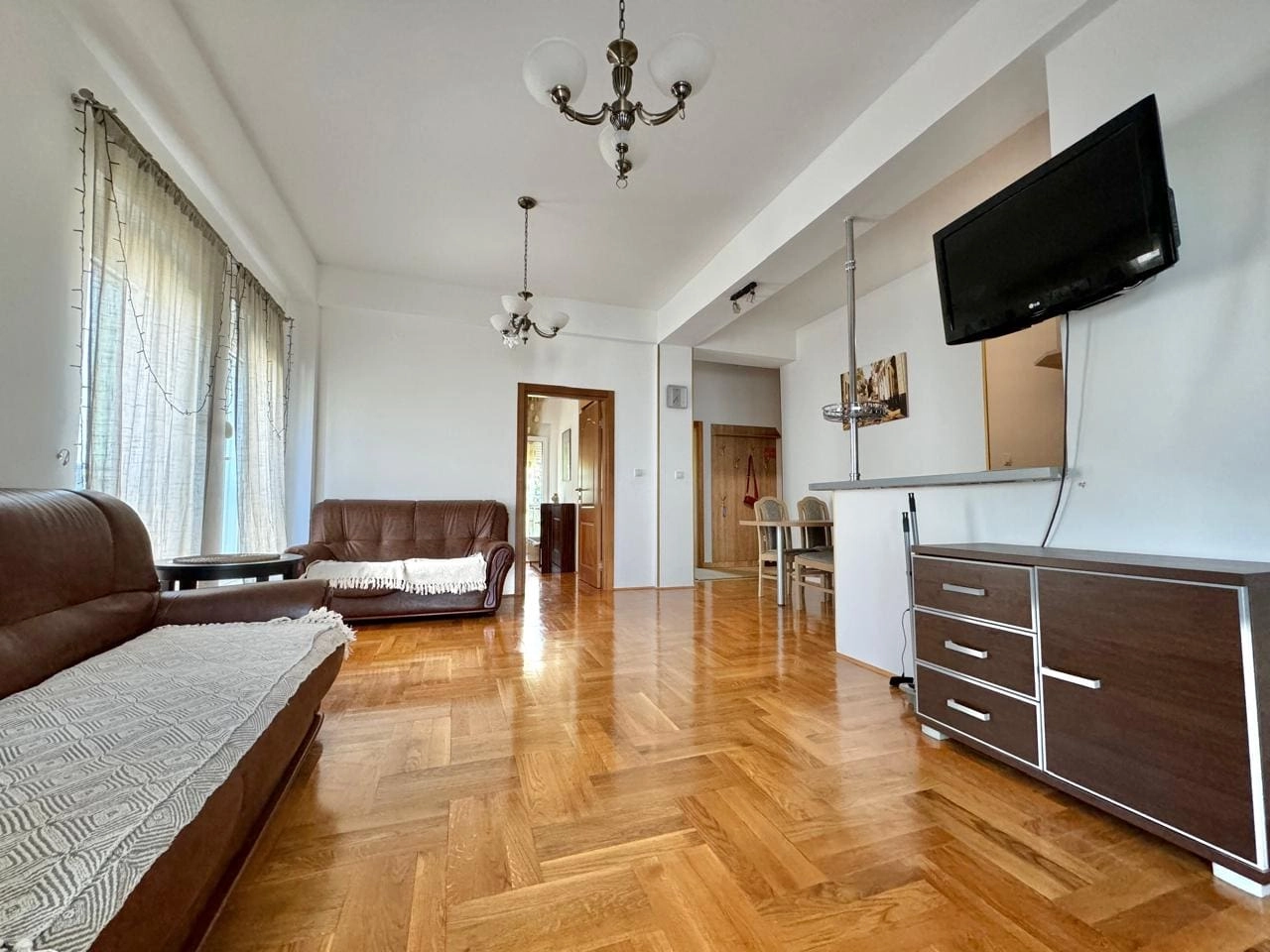 Dvosoban stan 65 m² – Podmaine, Budva — fotografija 12