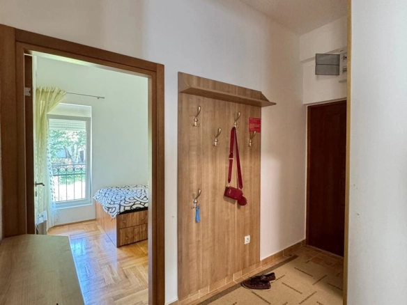 Dvosoban stan 65 m² – Podmaine, Budva — fotografija 15
