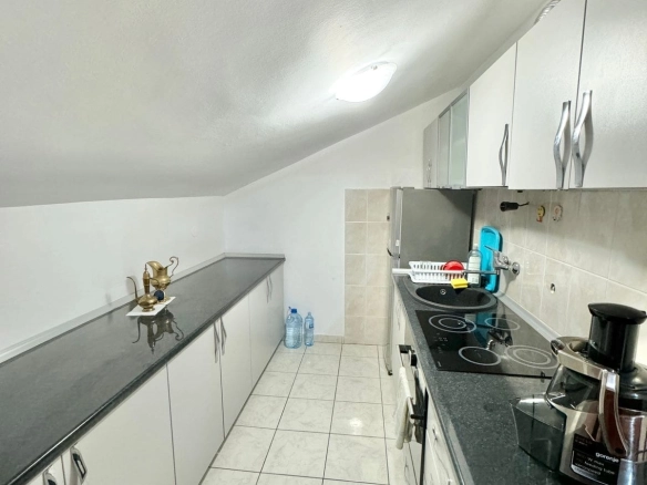 Dvosoban stan 54 m² – Budva — fotografija 3