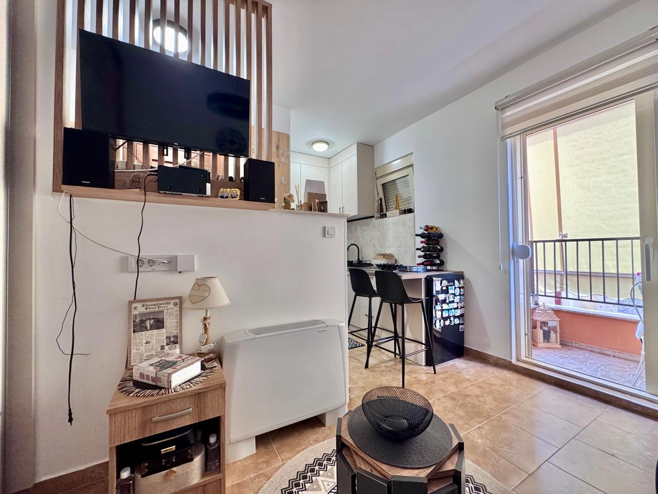 Garsonjera-sa-balkonom-u-centru-Budve-4 Stan 21 m² – Budva — fotografija 5