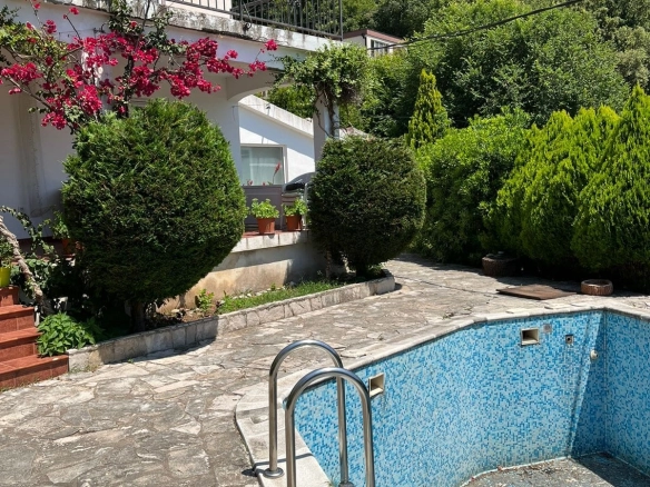 Kuća 217 m² – Budva — fotografija 2