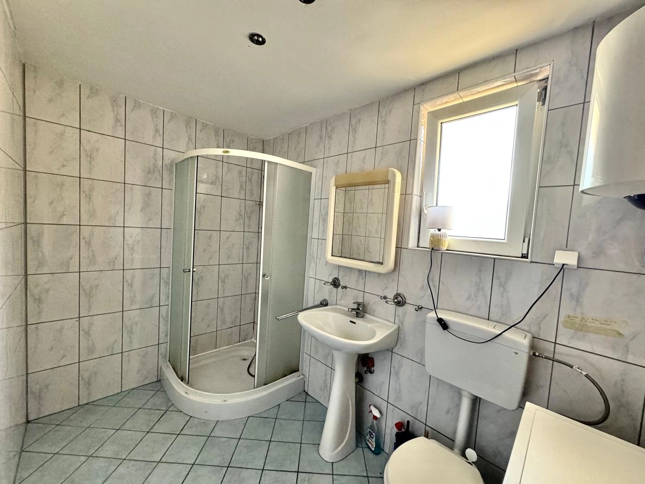 Kuca-sa-placem-i-pogledom-na-more-Podostrog-Budva-7 Kuća 139 m² – Budva — fotografija 8