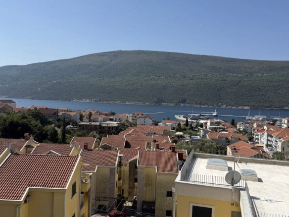 Jednosoban stan 47 m² – Đenovići, Herceg Novi — fotografija 3