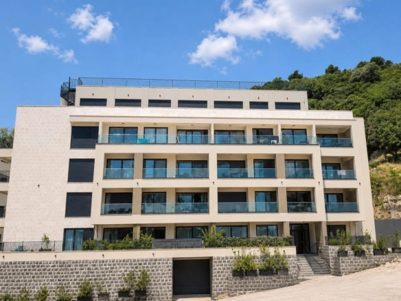 Trosoban stan 146 m² – Dubovica, Budva — fotografija 2
