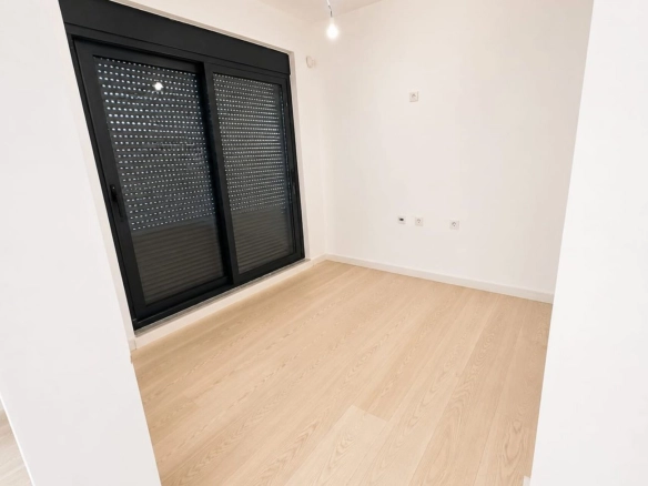 Trosoban stan 146 m² – Dubovica, Budva — fotografija 6