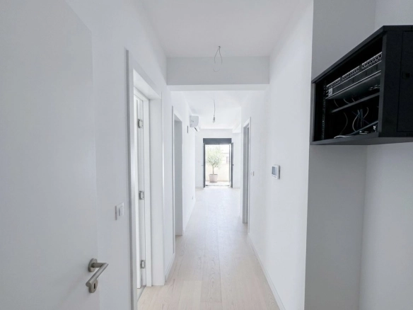 Trosoban stan 146 m² – Dubovica, Budva — fotografija 13