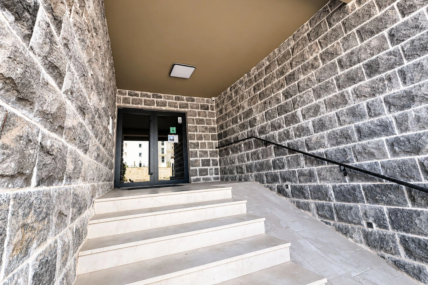 Trosoban stan 146 m² – Dubovica, Budva — fotografija 14