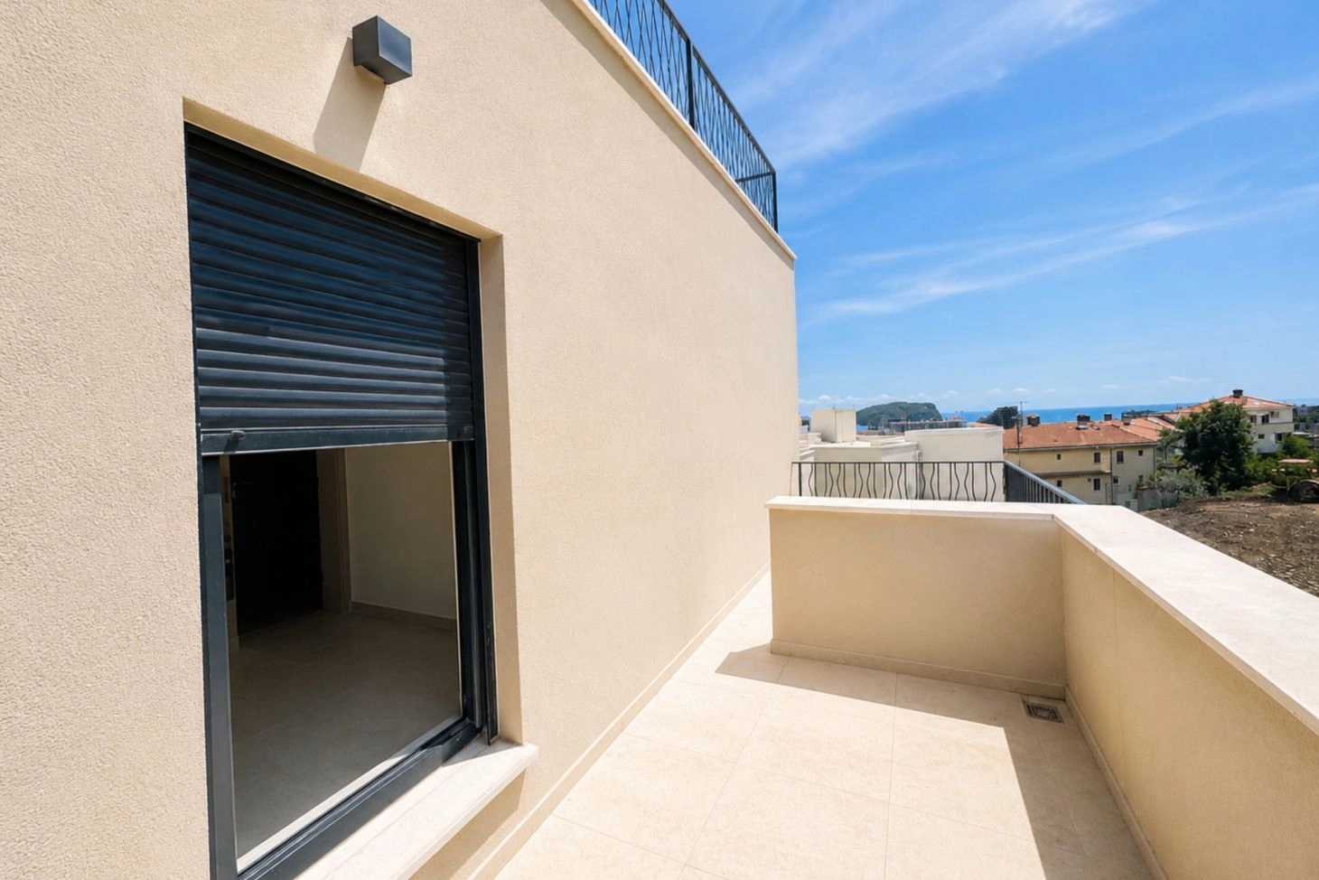 Trosoban stan 146 m² – Dubovica, Budva — fotografija 15