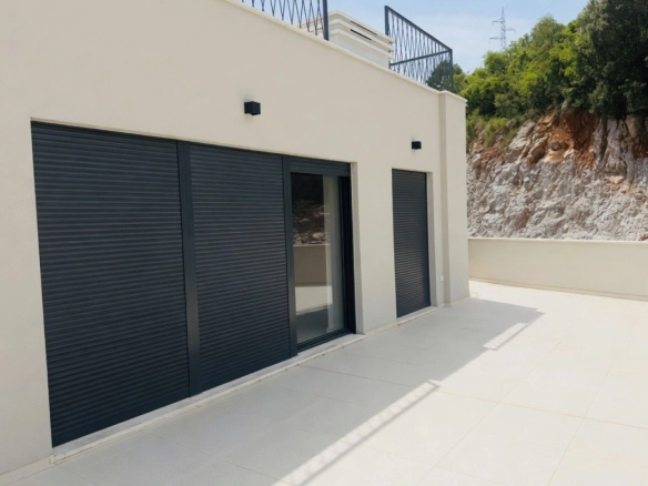 Trosoban stan 146 m² – Dubovica, Budva — fotografija 17