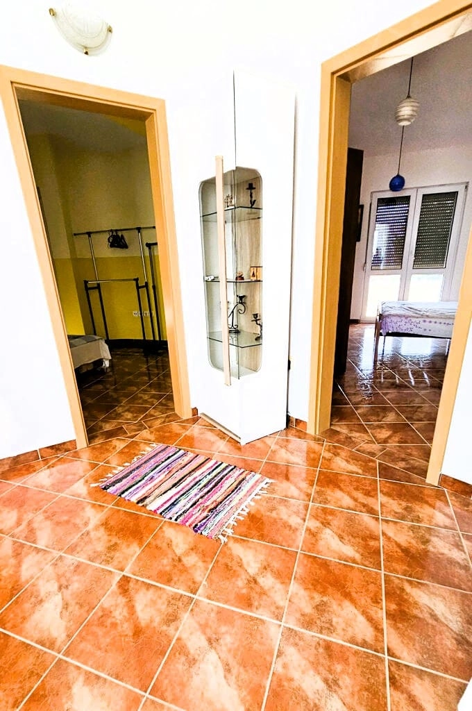 Kuca-sa-terasama-u-Dobroj-Vodi-Bar-15 Kuća 140 m² – Dobra Voda, Bar — fotografija 16