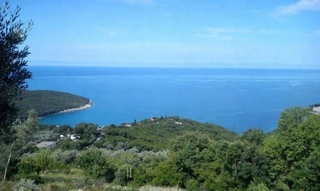 Kamena-kuca-sa-placom-i-pogledom-na-more-Kruce-Ulcinj Kamena kuća sa placom i pogledom na more