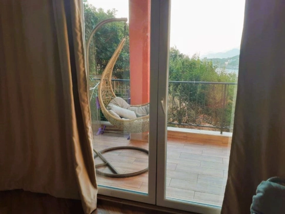 Dvosoban stan 94 m² – Utjeha, Bar — fotografija 4
