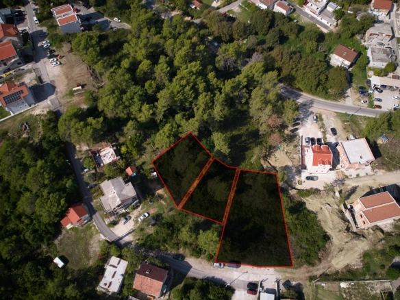 Plac 1.982 m² – Tivat — fotografija 2