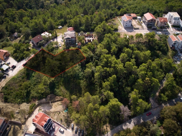 Plac 1.982 m² – Tivat — fotografija 3