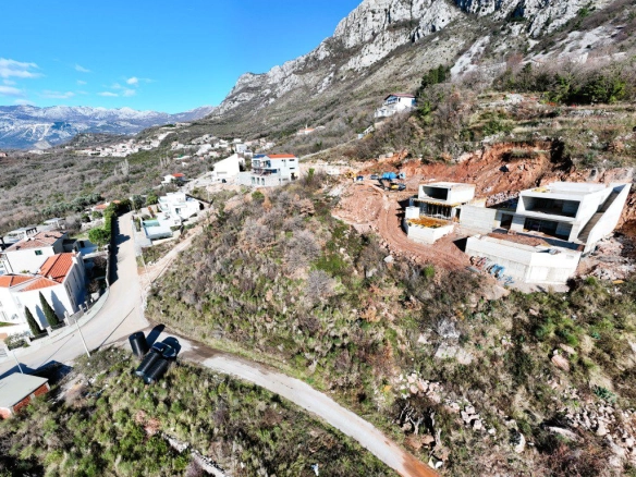 Plac 1.262 m² – Blizikuće, Budva — fotografija 7