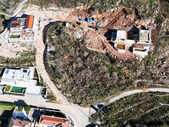 Plac 1.262 m² – Blizikuće, Budva — fotografija 8