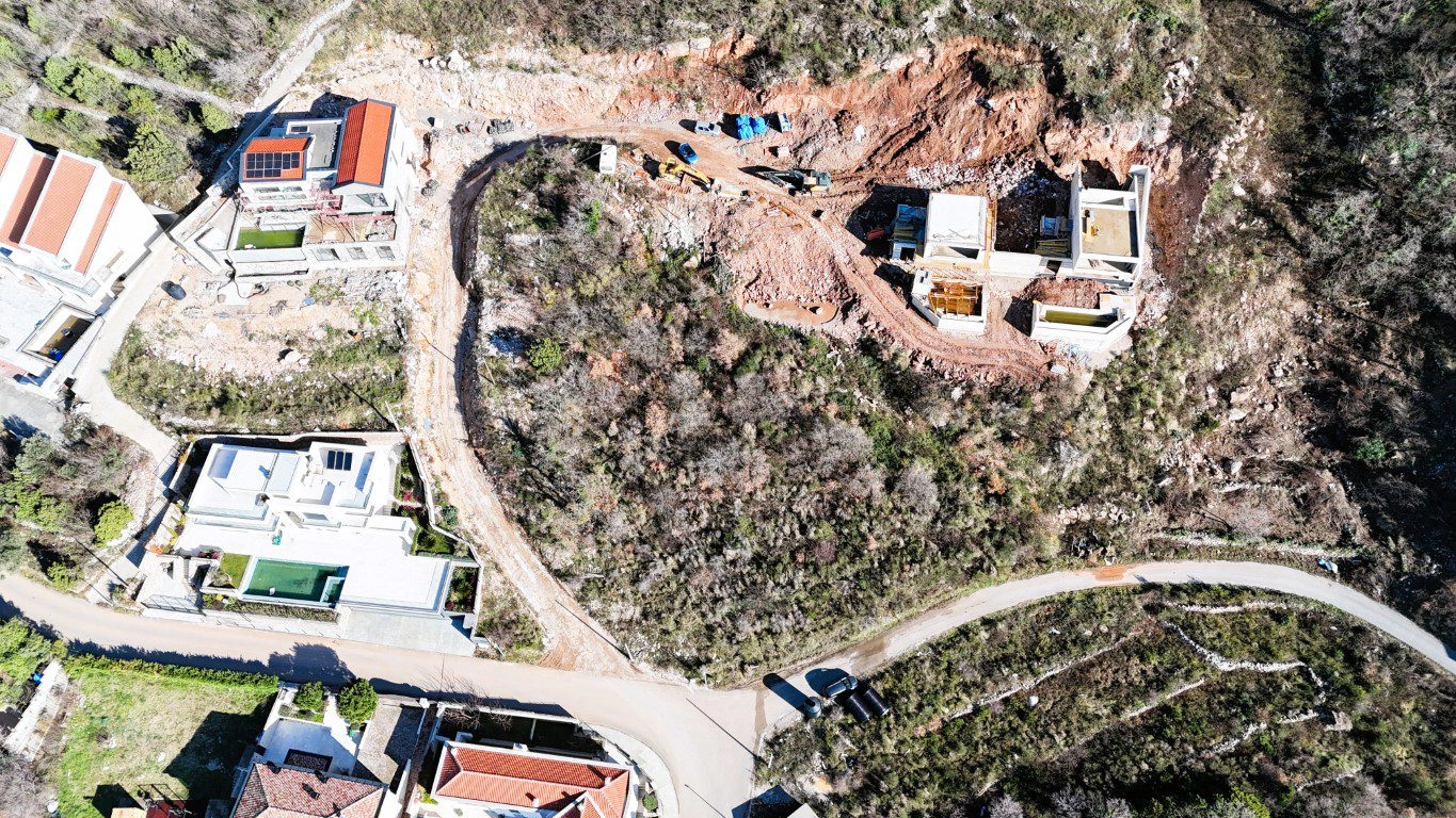 Plac-sa-pogledom-na-more-u-Blizikucama-Budva-8 Plac 1.262 m² – Blizikuće, Budva — fotografija 9