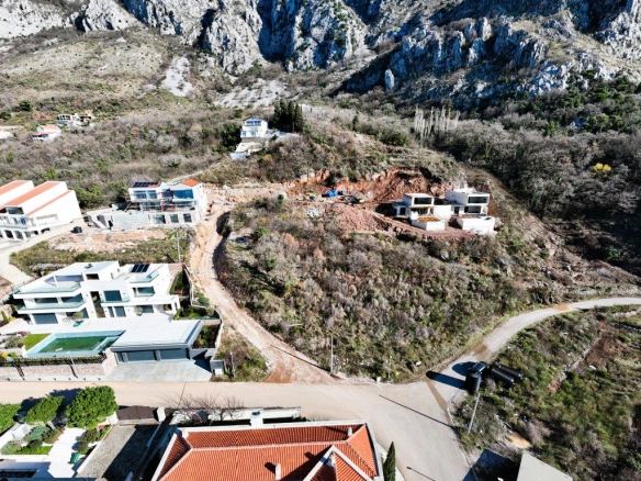 Plac 1.262 m² – Blizikuće, Budva — fotografija 12