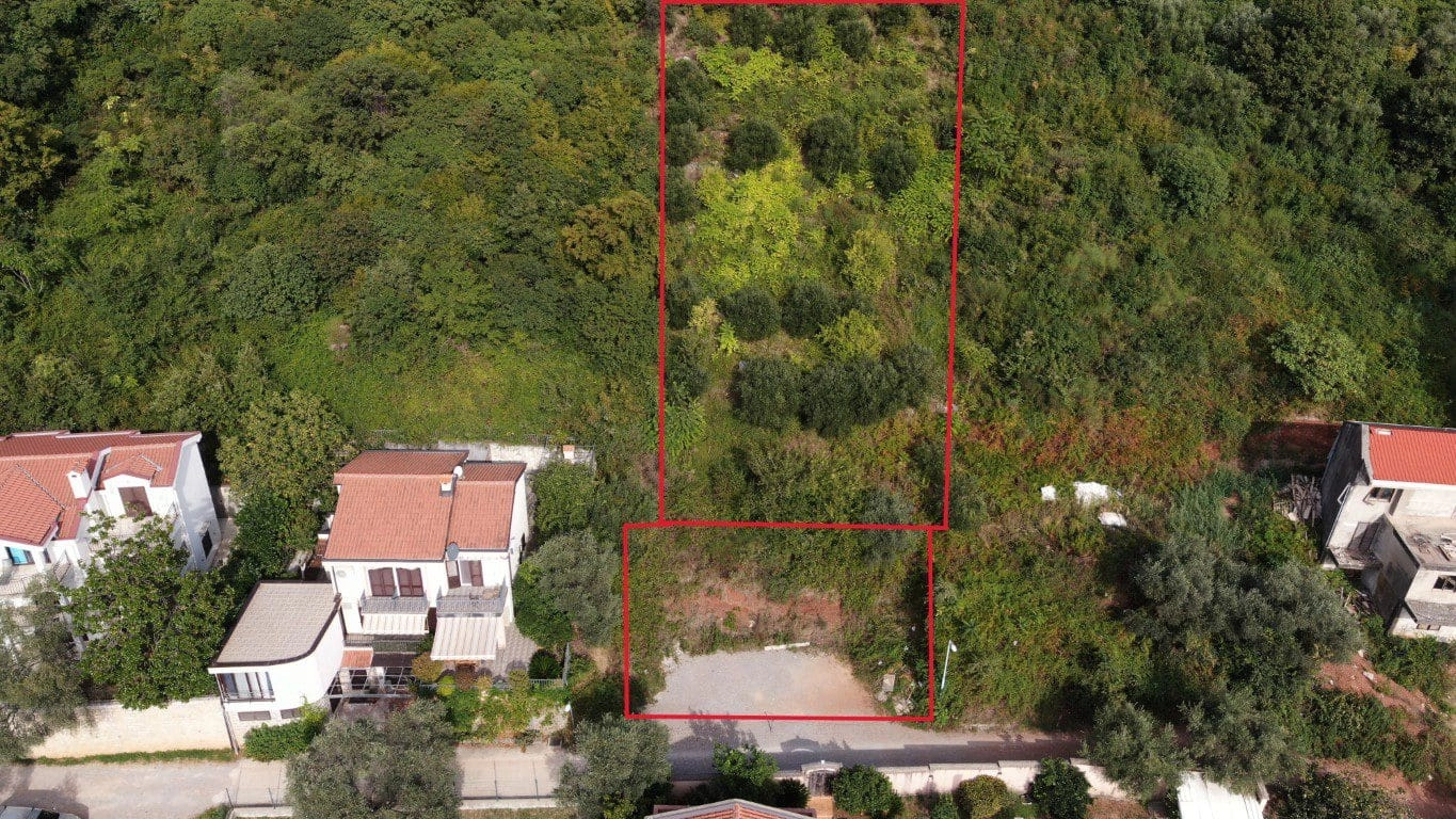 Plac-sa-pogledom-na-more-u-Podkosljunu-Budva-1 Plac 1.967 m² – Podkošljun, Budva — fotografija 2
