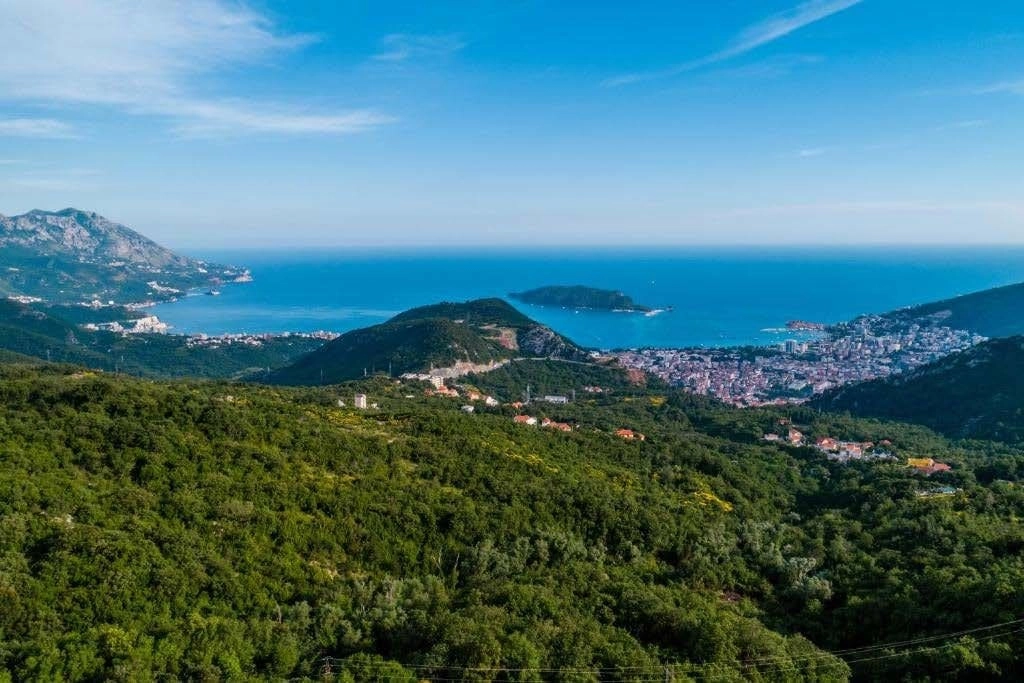 Poslovni-prostor-The-Lap-u-Lapcicima-Budva-1 Poslovni prostor 2.200 m² – Lapčići, Budva — fotografija 2
