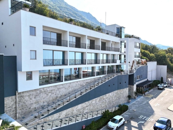 Poslovni prostor 2.200 m² – Lapčići, Budva — fotografija 3