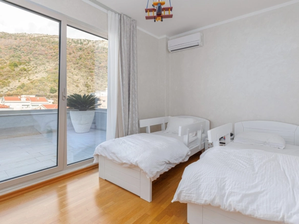 Trosoban stan 463 m² – Bečići, Budva — fotografija 8