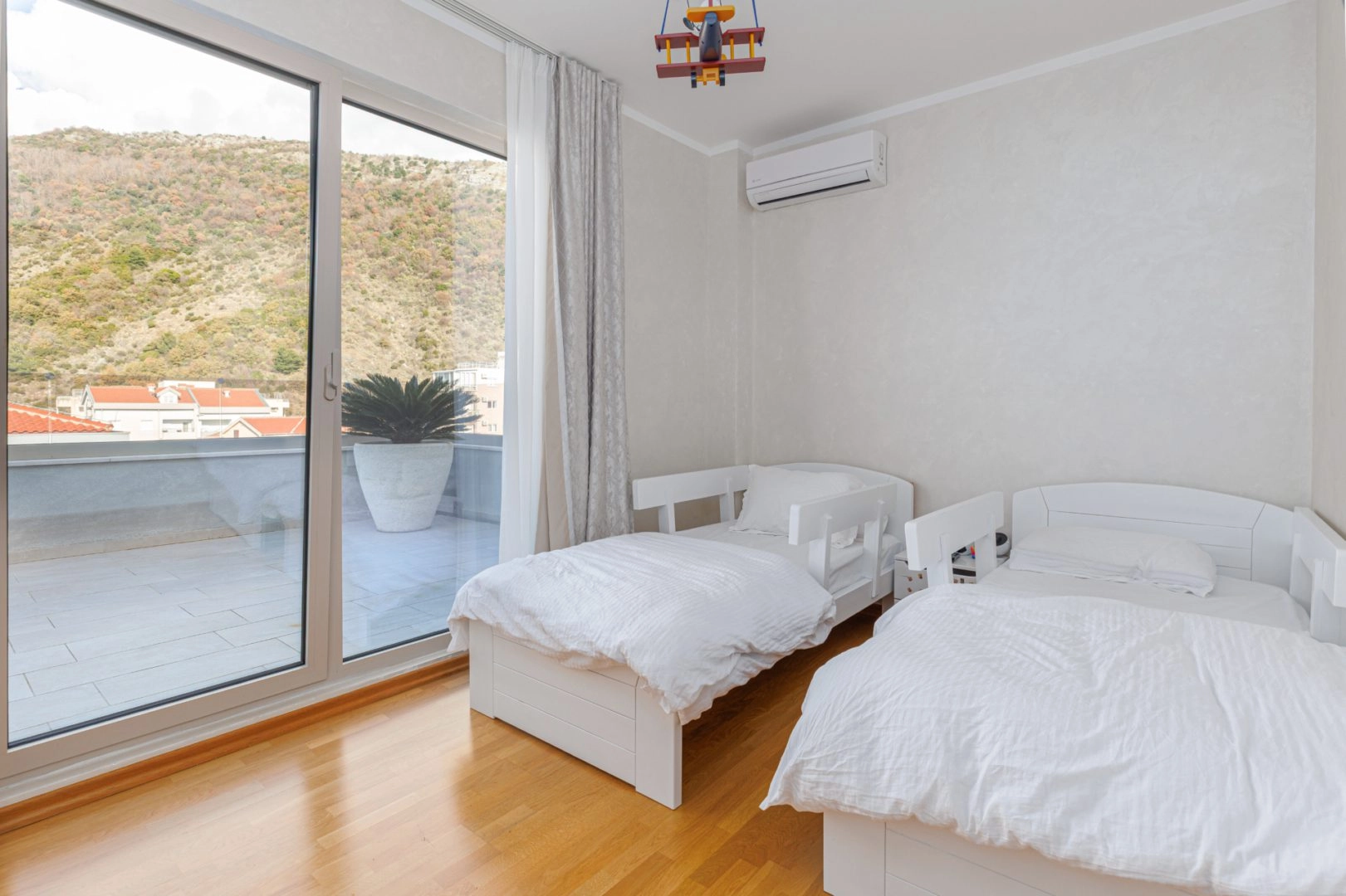Penthaus-sa-pogledom-na-more-u-Becicima-Budva-7 Trosoban stan 463 m² – Bečići, Budva — fotografija 8