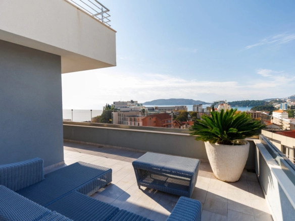 Trosoban stan 463 m² – Bečići, Budva — fotografija 10