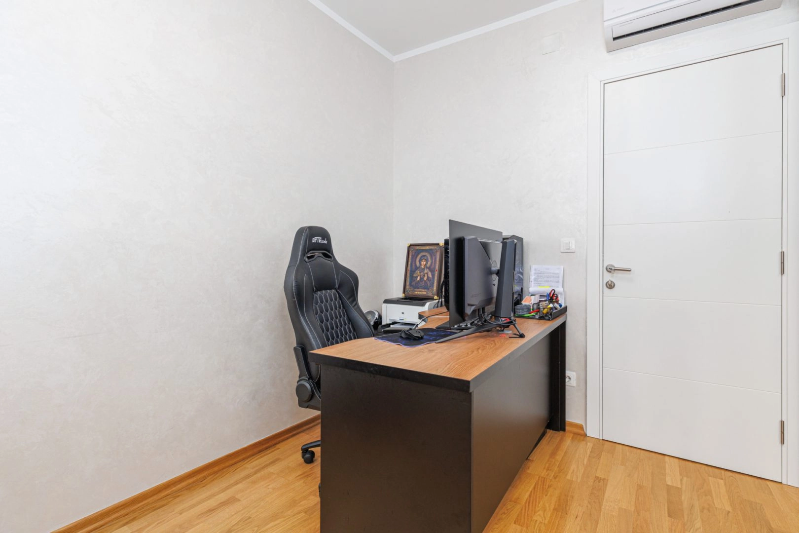 Penthaus-sa-pogledom-na-more-u-Becicima-Budva-10 Trosoban stan 463 m² – Bečići, Budva — fotografija 11