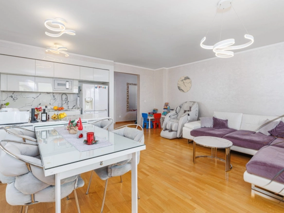 Trosoban stan 463 m² – Bečići, Budva — fotografija 14