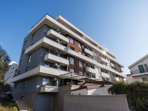 Trosoban stan 463 m² – Bečići, Budva — fotografija 19
