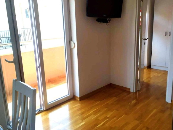 Dvosoban stan 53 m² – Igalo, Herceg Novi — fotografija 7