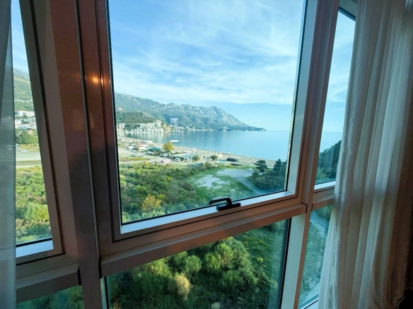 Dvosoban stan 89 m² – Bečići, Budva — fotografija 11