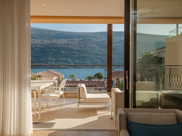 Dvosoban stan 172 m² – Kumbor, Herceg Novi — fotografija 4
